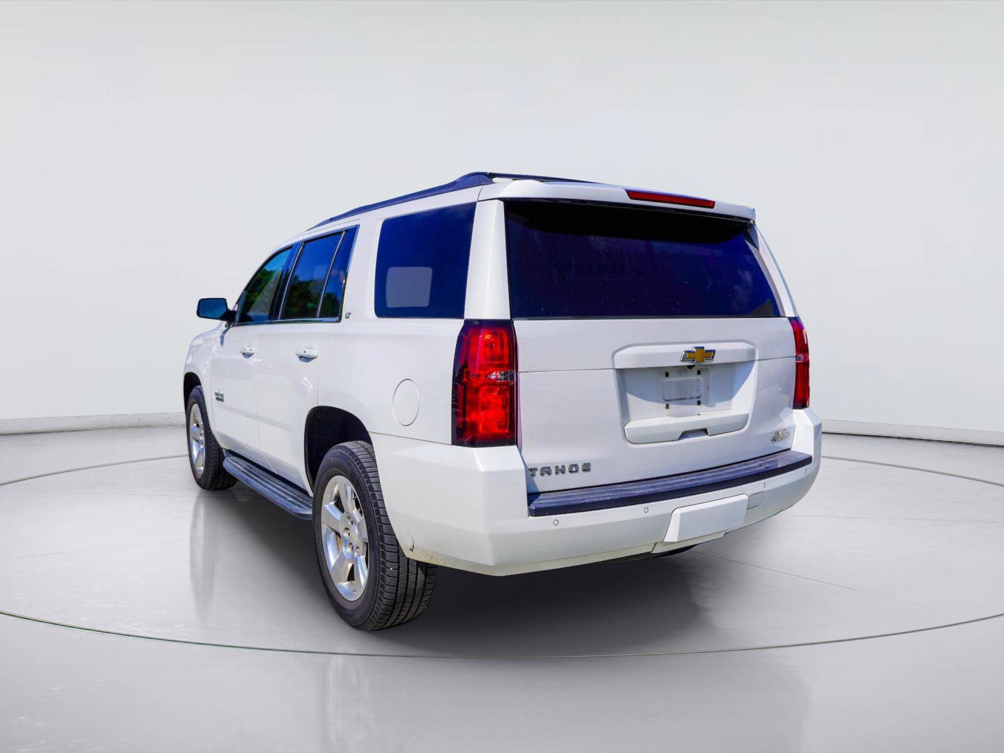Used 2017 Chevrolet Tahoe LT RWD image 7