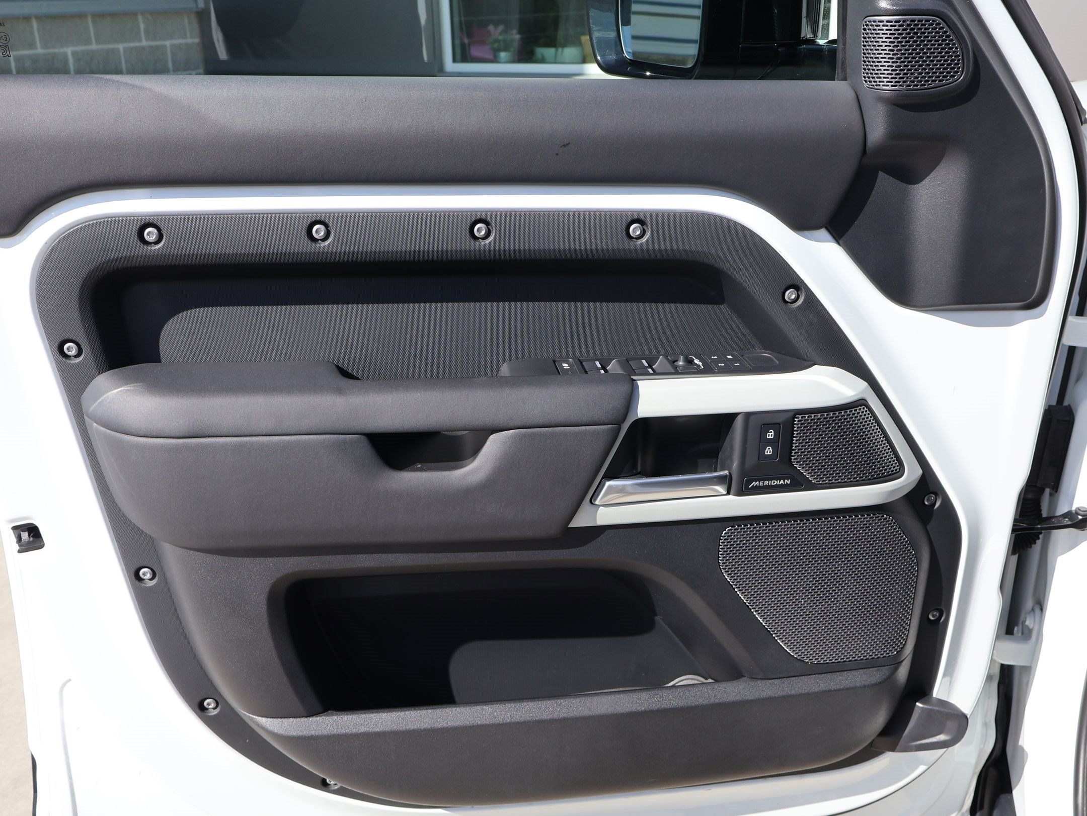 Used 2024 Land Rover Defender 110 S AWD/4WD image 14