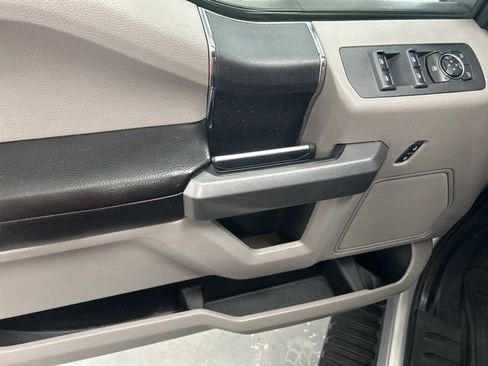 Used 2015 Ford F150 XLT w/ Equipment Group 301A Mid image 12