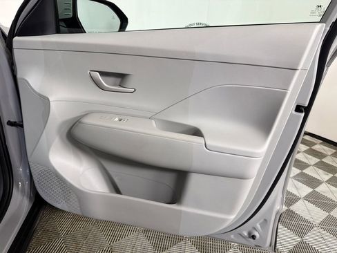 Used 2024 Hyundai Kona SEL AWD/4WD image 14