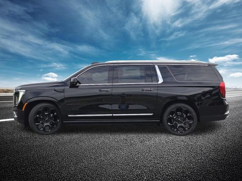 New 2026 GMC Yukon XL Denali w/ Denali Reserve Package AWD/4WD image 22