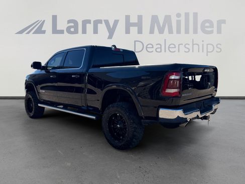 Used 2019 RAM 1500 Laramie AWD/4WD image 3