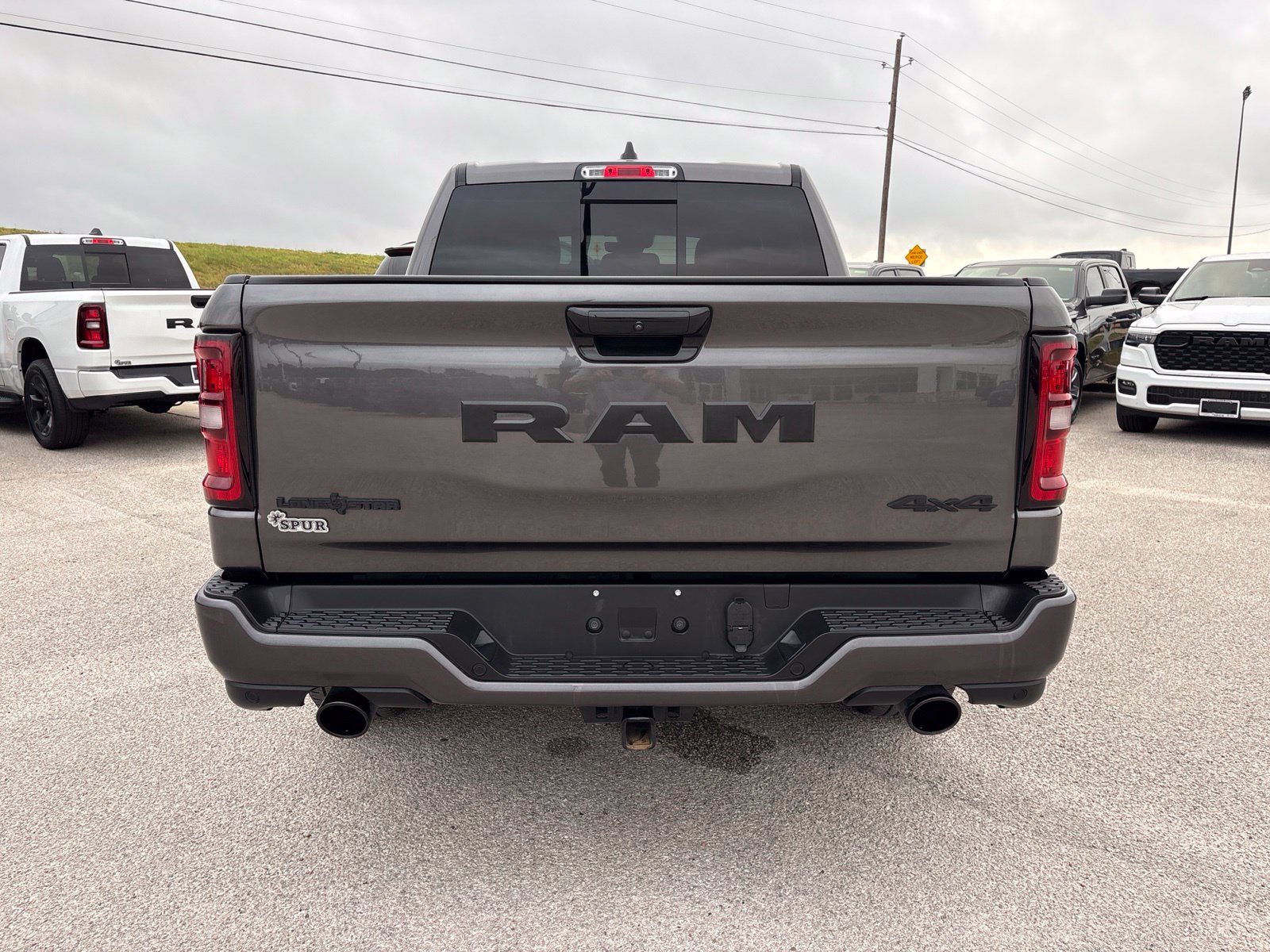Used 2026 RAM 1500 Lone Star AWD/4WD image 5