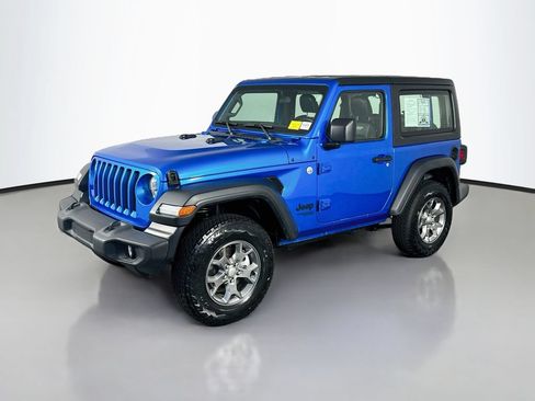 Used 2021 Jeep Wrangler Sport AWD/4WD image 3