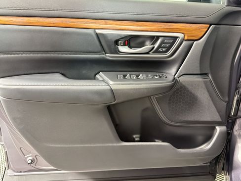 Used 2020 Honda CR-V EX-L image 11