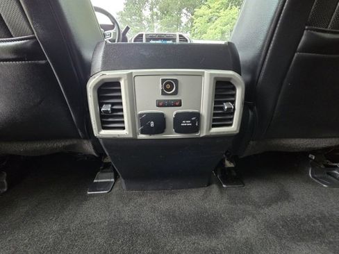 Used 2019 Ford F250 Lariat w/ Lariat Ultimate Package image 22