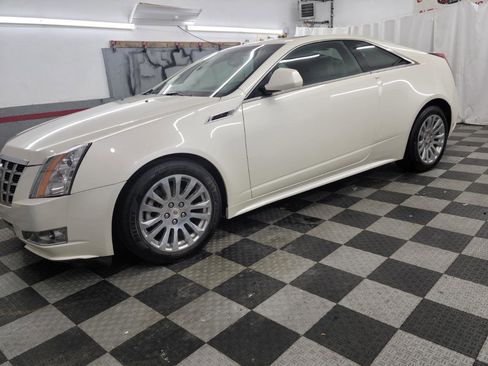 Used 2014 Cadillac CTS Performance image 2