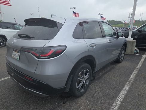 Used 2024 Honda HR-V EX-L image 6