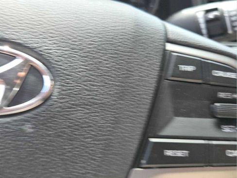 Used 2017 Hyundai Elantra SE FWD image 26