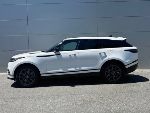 Used 2026 Land Rover Range Rover Velar Dynamic SE AWD/4WD image 2