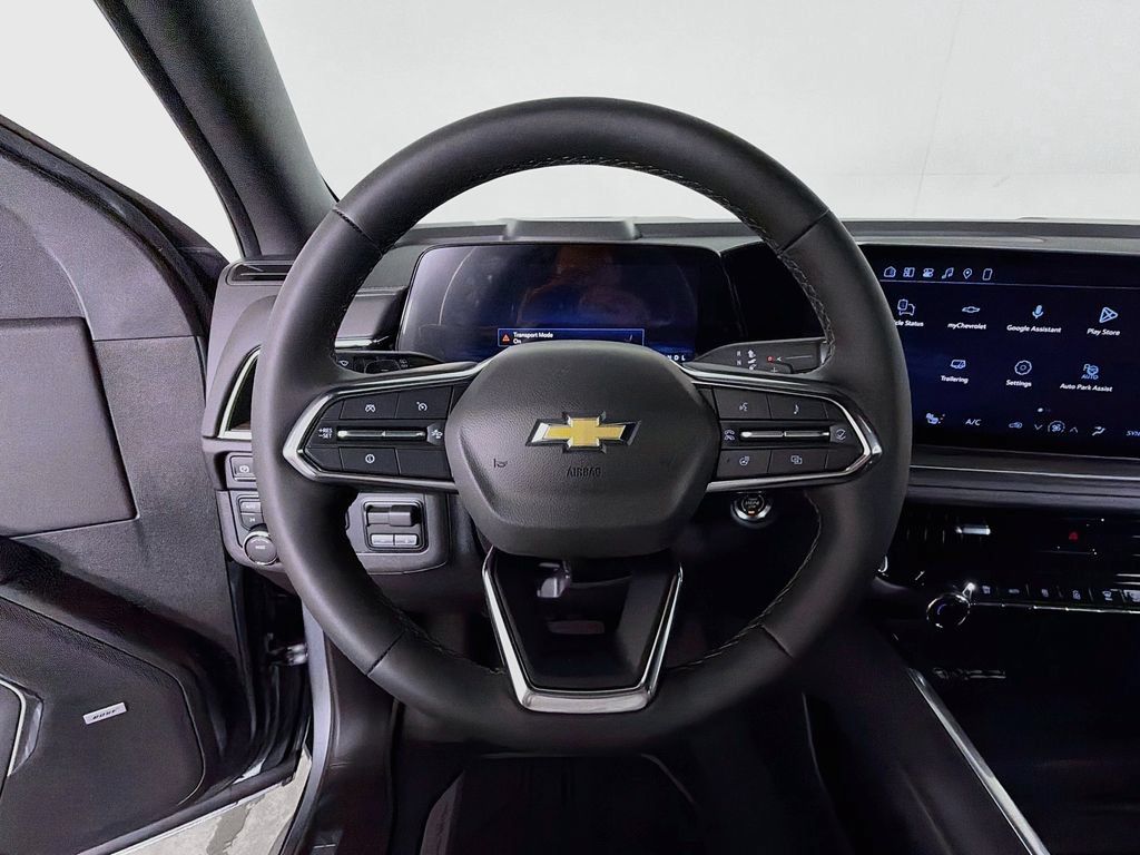 New 2026 Chevrolet Suburban LT w/ Comfort Package AWD/4WD image 12