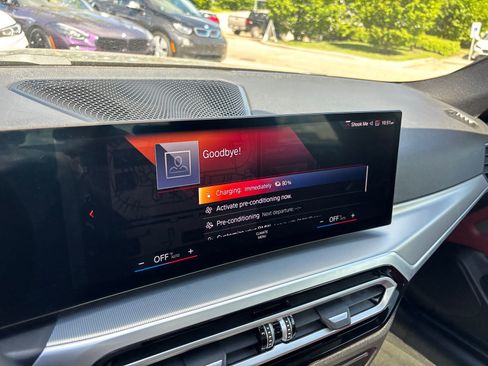 Used 2023 BMW i4 eDrive35 w/ Premium Package RWD image 19