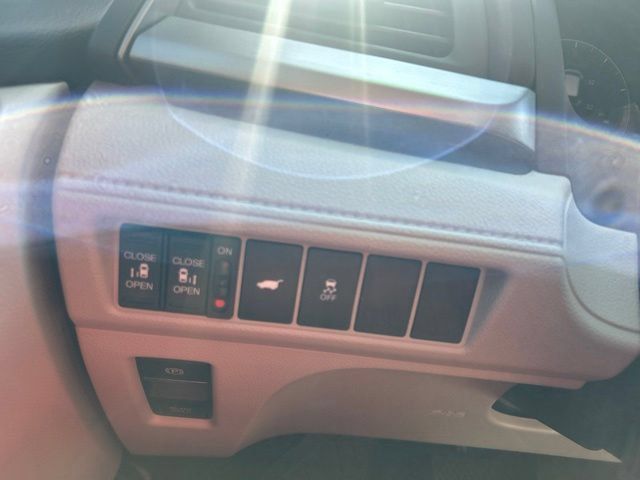 Used 2025 Honda Odyssey EX-L image 27
