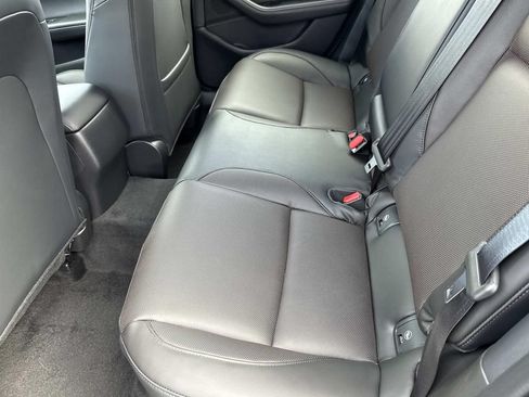 New 2026 MAZDA MAZDA3 2.5 S Hatchback w/ Premium Pkg FWD image 18