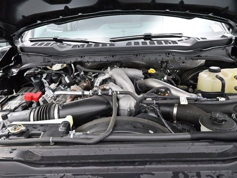 Used 2024 Ford F250 Lariat AWD/4WD image 37