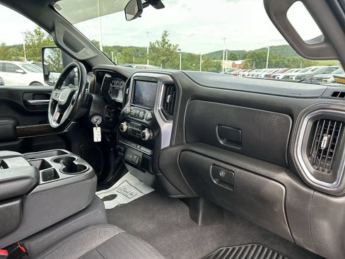 Used 2020 GMC Sierra 2500 SLE AWD/4WD image 17