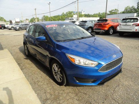 Used 2018 Ford Focus SE FWD image 5