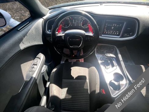 Used 2022 Dodge Challenger GT RWD image 5