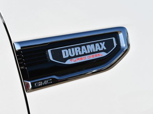 New 2026 GMC Sierra 1500 SLT w/ SLT Premium Plus Package image 13