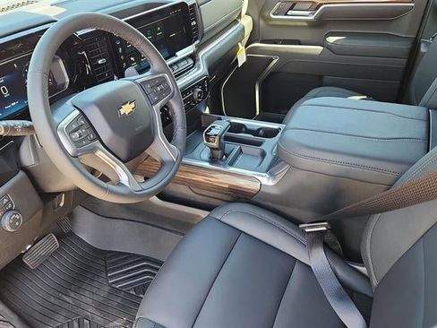 New 2026 Chevrolet Silverado 1500 LT AWD/4WD image 7