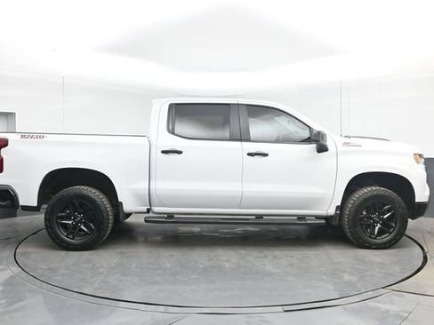 Used 2024 Chevrolet Silverado 1500 LT Trail Boss w/ Protection Package AWD/4WD image 15