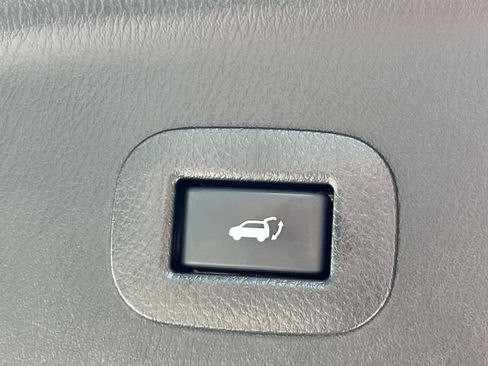 Used 2023 INFINITI QX80 Sensory w/ Cargo Package RWD image 14