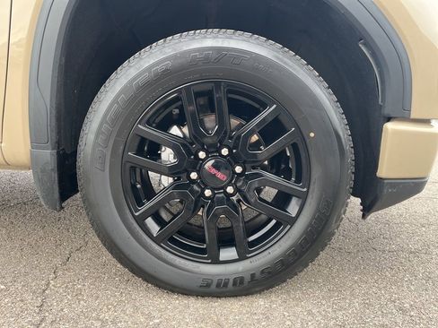 Used 2022 GMC Sierra 1500 Elevation image 17