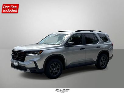 Certified 2025 Honda Pilot TrailSport