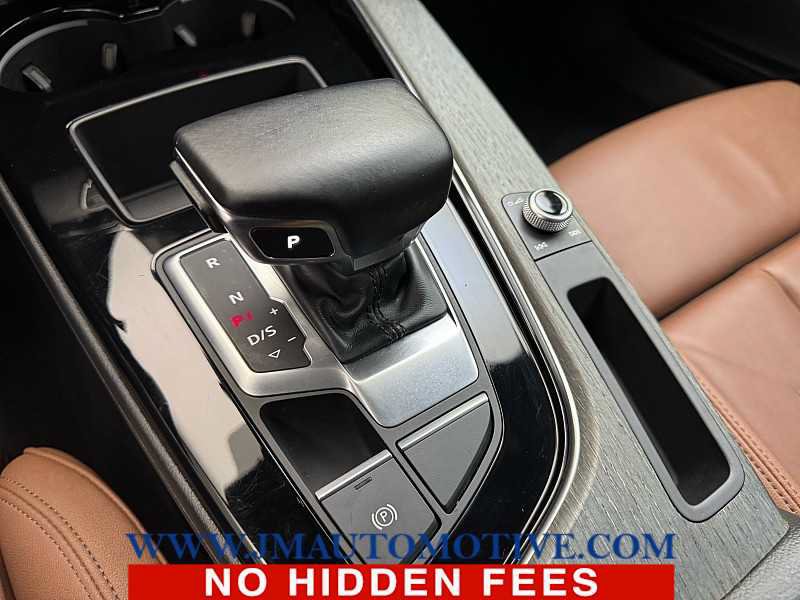 Used 2021 Audi A4 2.0T Premium w/ Convenience Package AWD/4WD image 30