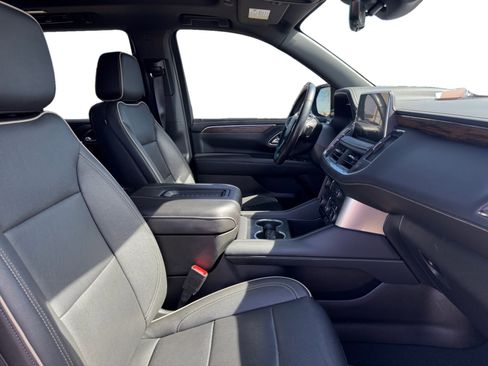 Used 2023 Chevrolet Tahoe Premier image 17