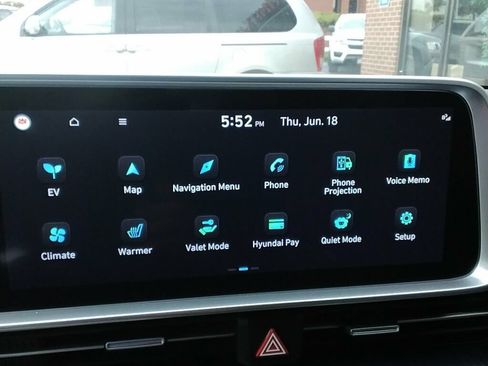 Used 2024 Hyundai Ioniq 6 SE RWD image 18