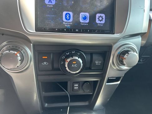 Used 2019 Toyota 4Runner SR5 AWD/4WD image 27
