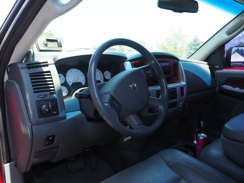 Used 2007 Dodge Ram 3500 Truck Laramie AWD/4WD image 5