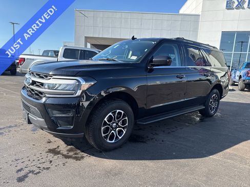 Used 2024 Ford Expedition Max XLT image 1