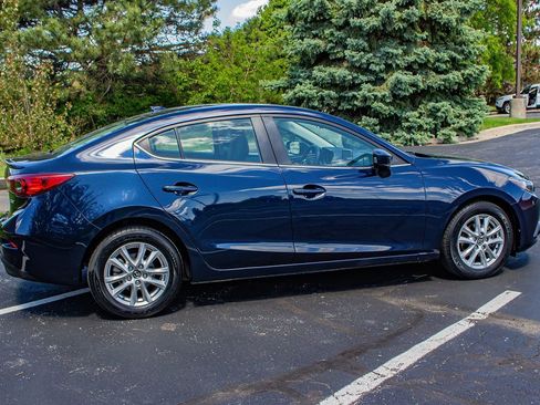 Used 2015 MAZDA MAZDA3 i Grand Touring FWD image 10
