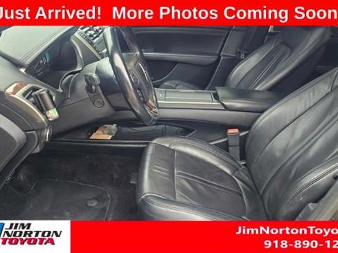 Used 2017 Lincoln MKZ Reserve w/ Technology Package FWD image 12