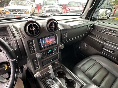 Used 2006 HUMMER H2 image 14