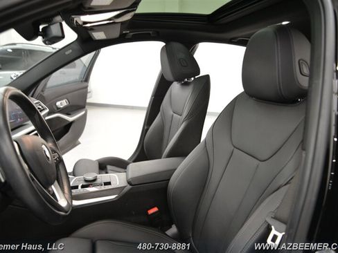 Used 2023 BMW 330i Sedan w/ Driving Assistance Package image 15