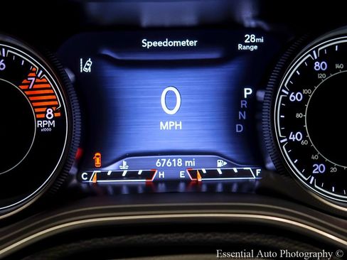Used 2021 Jeep Cherokee Limited AWD/4WD image 7