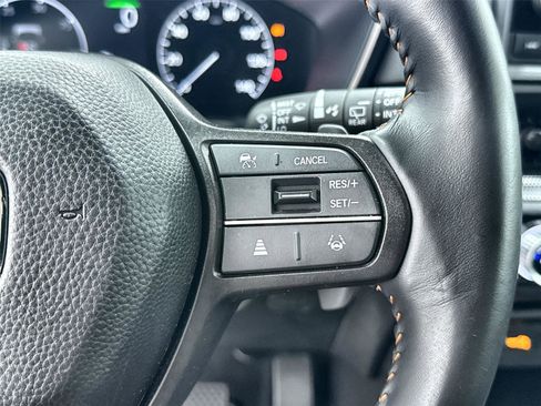 Certified 2025 Honda CR-V Sport image 17