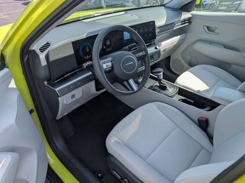 Certified 2025 Hyundai Kona SEL AWD/4WD image 12