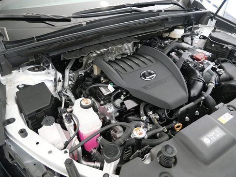 Used 2025 Lexus NX 350 AWD w/ Premium Package image 9