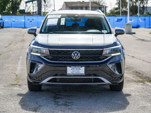 Used 2023 Volkswagen Taos SE image 5