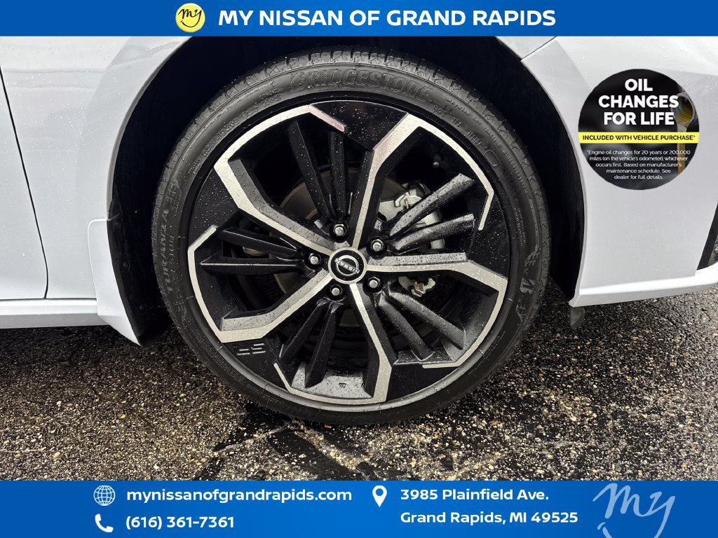 Used 2025 Nissan Altima 2.5 SR AWD/4WD image 34