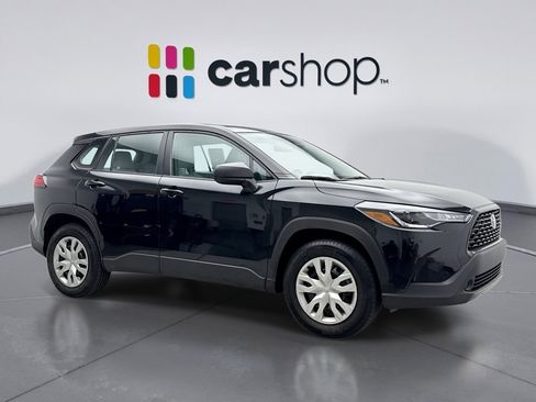 Used 2023 Toyota Corolla Cross L image 7