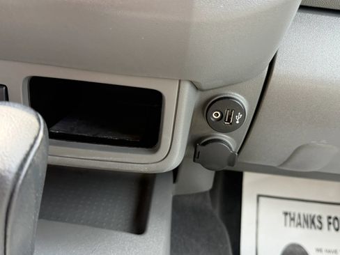 Used 2021 Nissan Frontier S RWD image 21