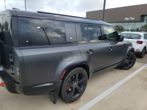 Used 2024 Land Rover Defender 130 X image 5