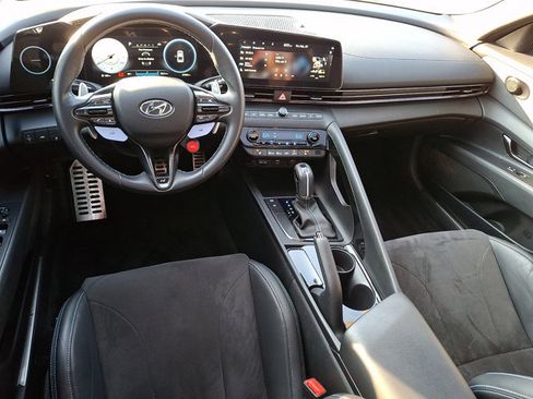 Used 2023 Hyundai Elantra N image 11