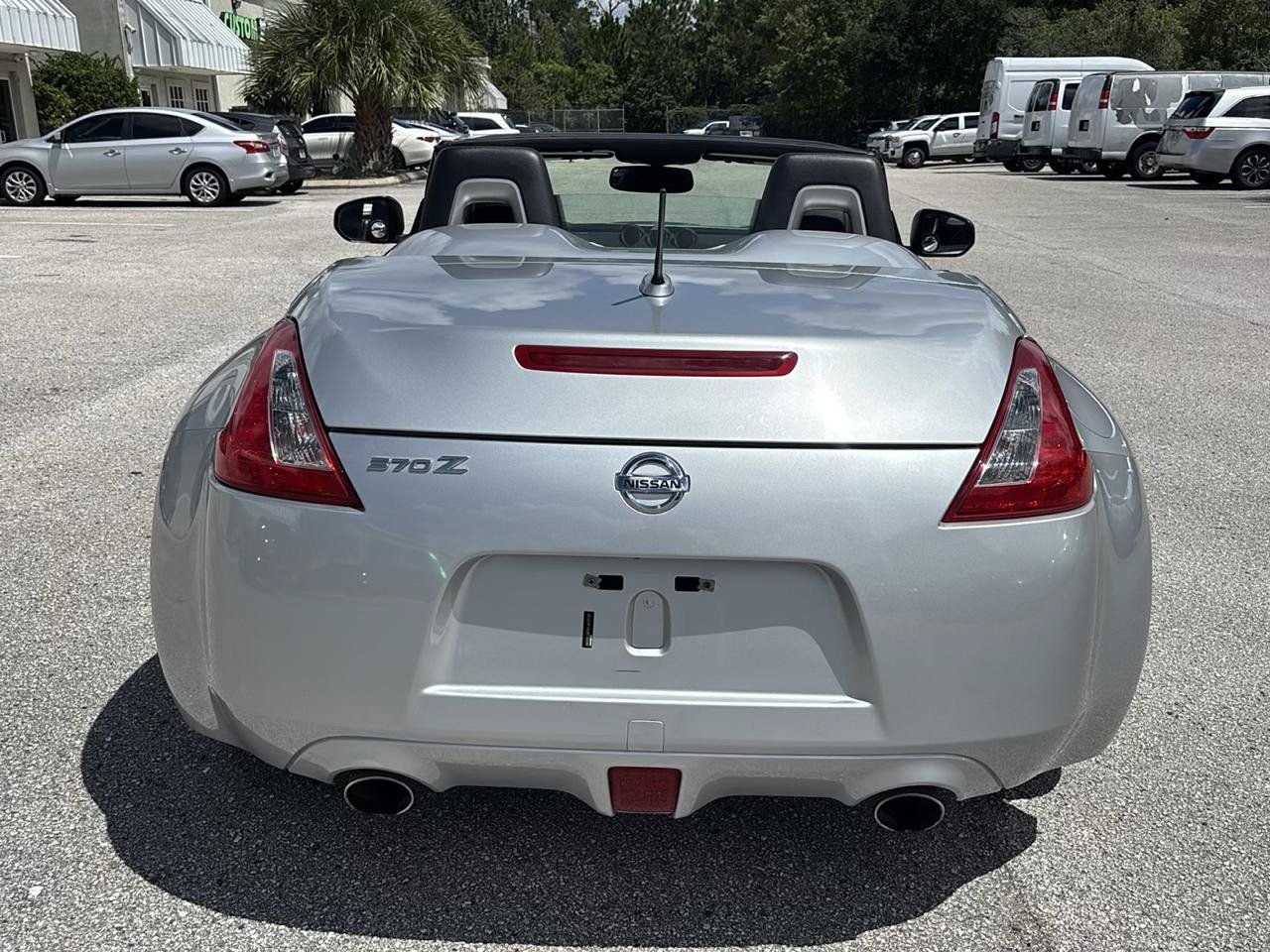 Used 2013 Nissan 370Z Touring w/ Sport Pkg RWD image 30