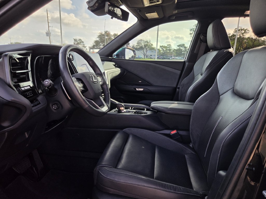 Used 2024 Lexus TX 350 AWD w/ Technology Package image 25